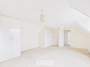 Photo 17- click for photo gallery